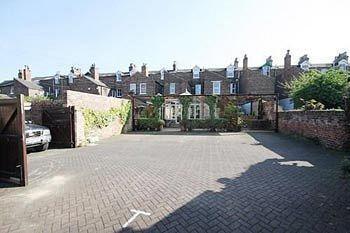 Warrens Guest House York Exterior photo